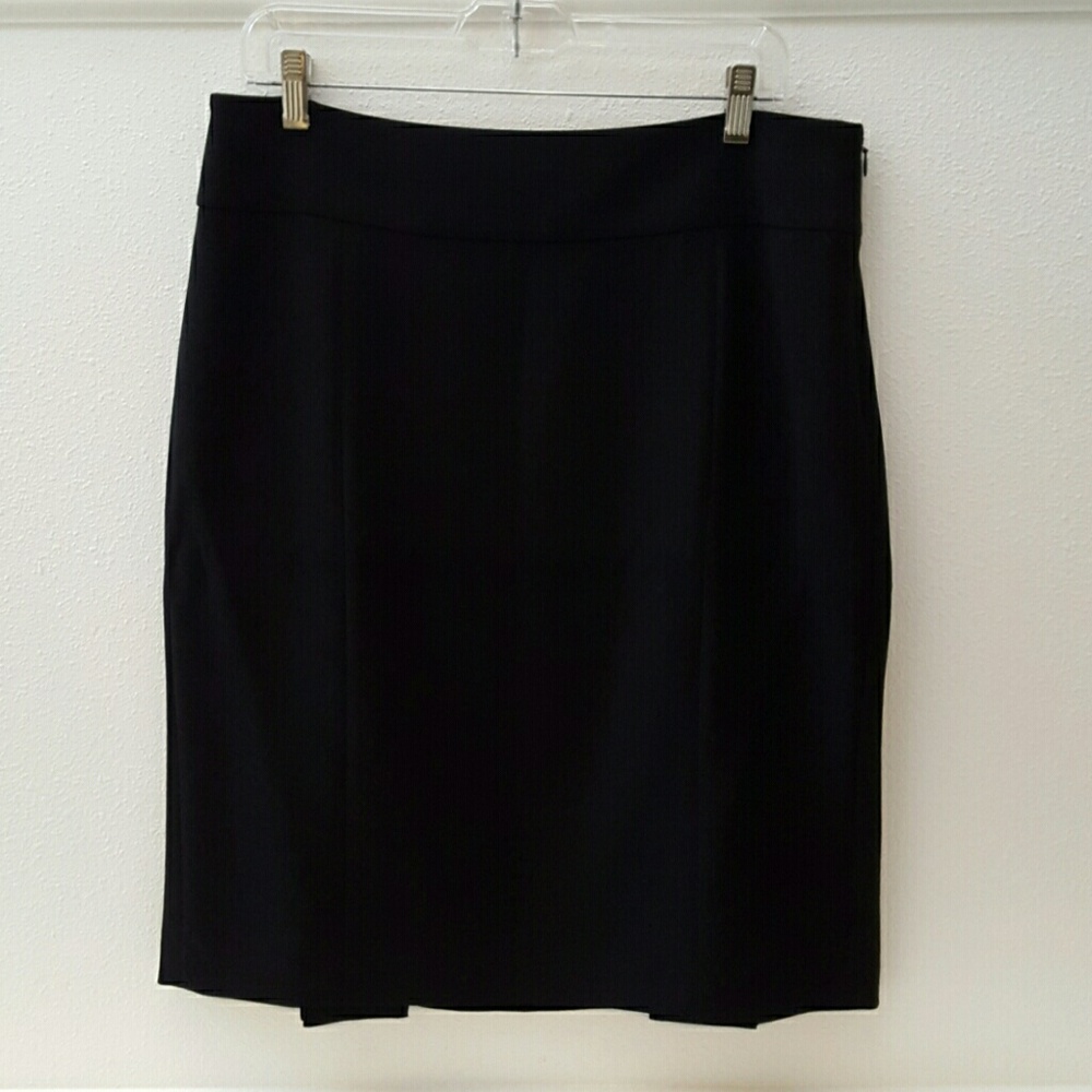 Ann Taylor Black Tailored Pencil Skirt